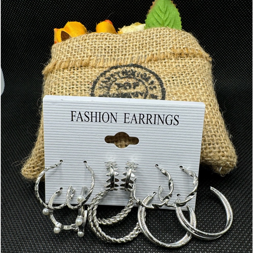 Silver tone Hoop Earrrings